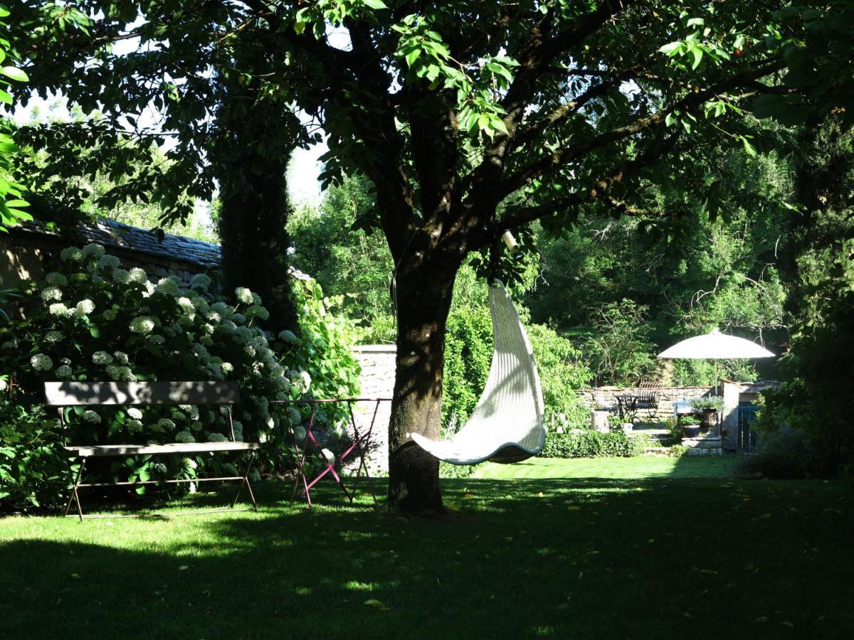 Le Jardin De Gustave Bed & Breakfast Ornans Exterior photo